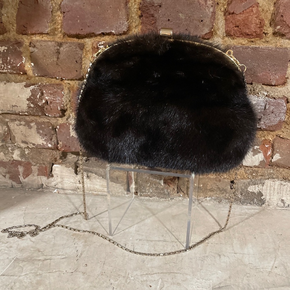 Shoulder Purse / Hand warmer Faux Mink Fur Snap Close Chain Strap LF Canada VTG